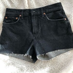 Relaxed short, true black